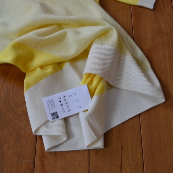 Boss by Hugo Boss Merino Wool Top Size S XS - Picture 6 of 7